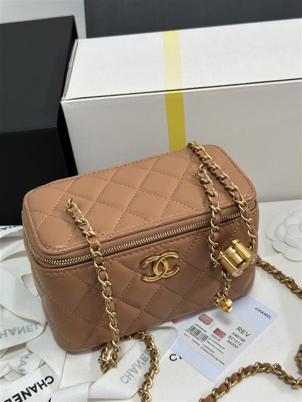 2026127205141256 700